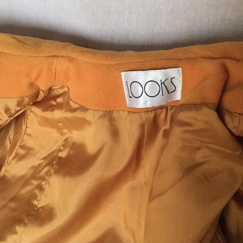 Vintage “Looks” orange short wool coat. - Picture 7 of 7